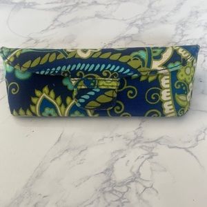 Vera Bradley Rhythm and Blues Eye Glass Case Like New
